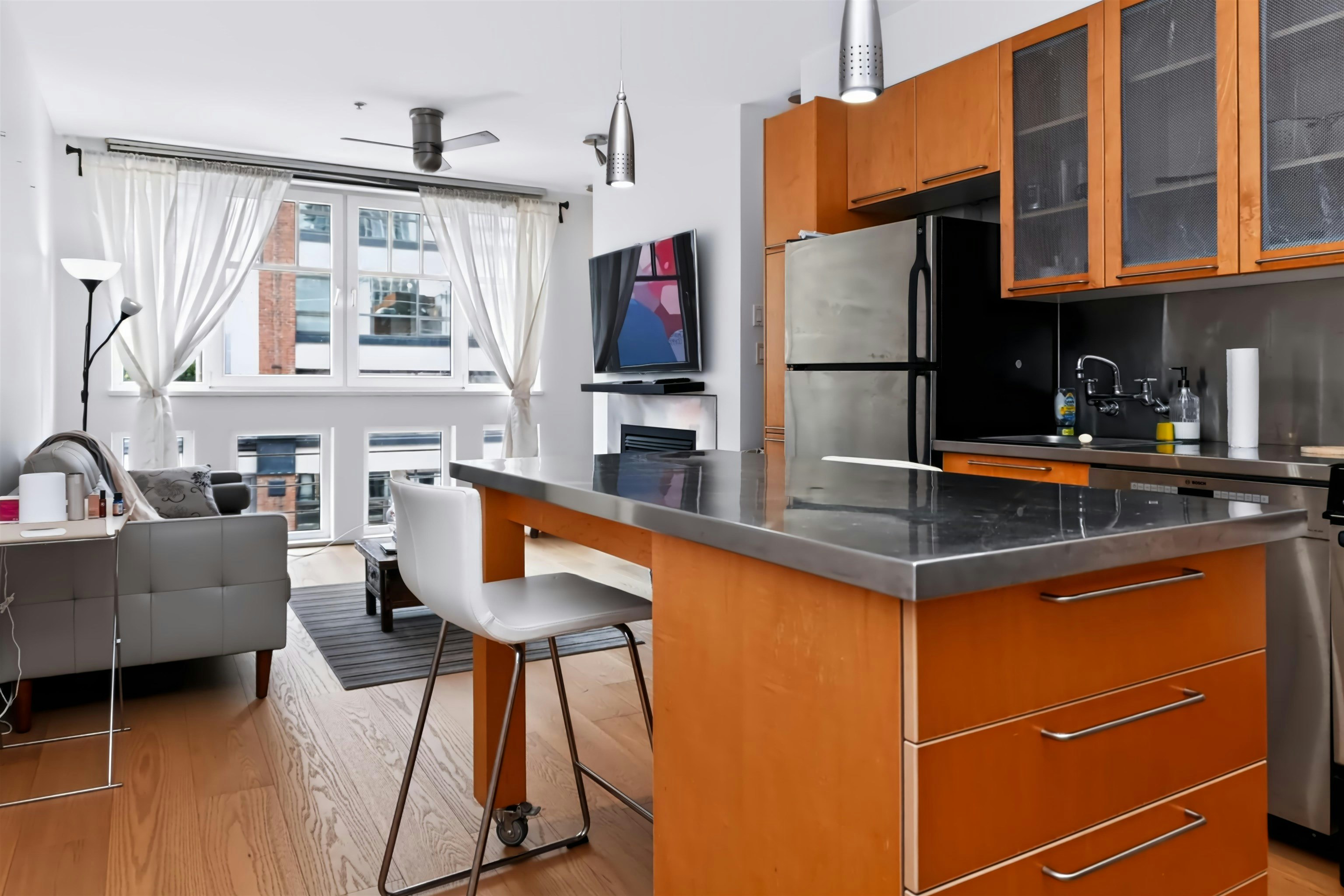 405-1072 Hamilton Street, Vancouver, BC, V6B 2R9 - 5