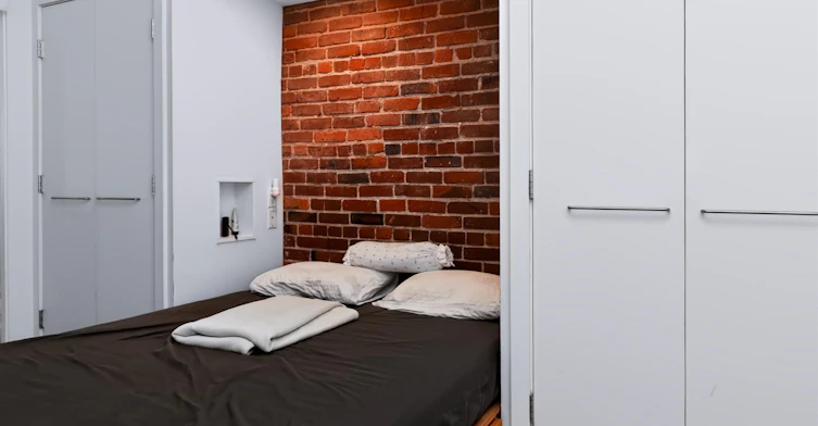 405-1072 Hamilton Street, Vancouver, BC, V6B 2R9 - 11