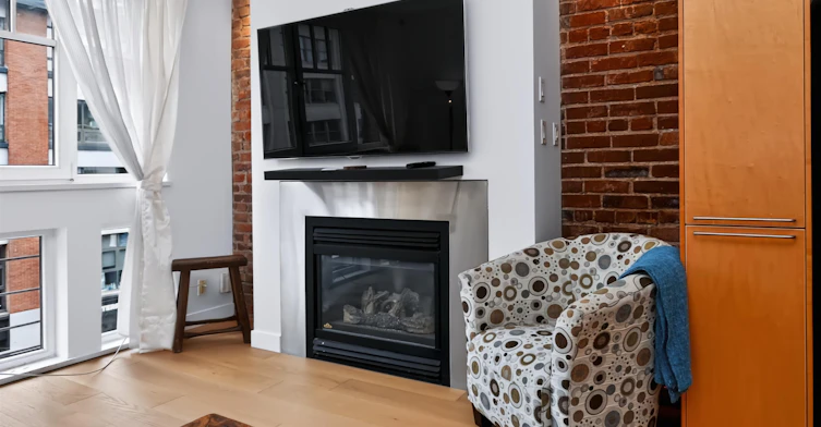405-1072 Hamilton Street, Vancouver, BC, V6B 2R9 - 4