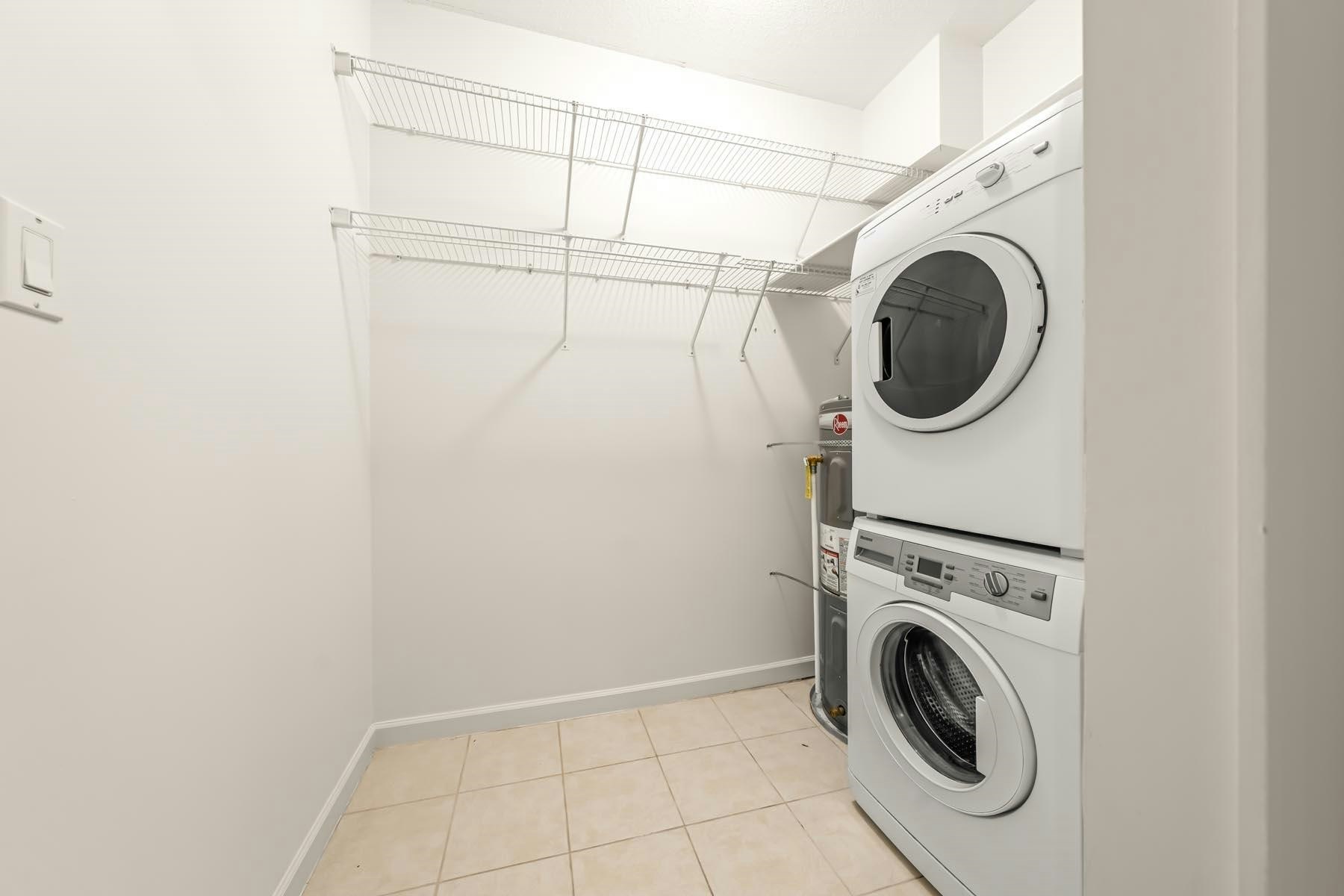 402-11 E Royal Avenue, New Westminster, BC, V3L 0A8 - 28