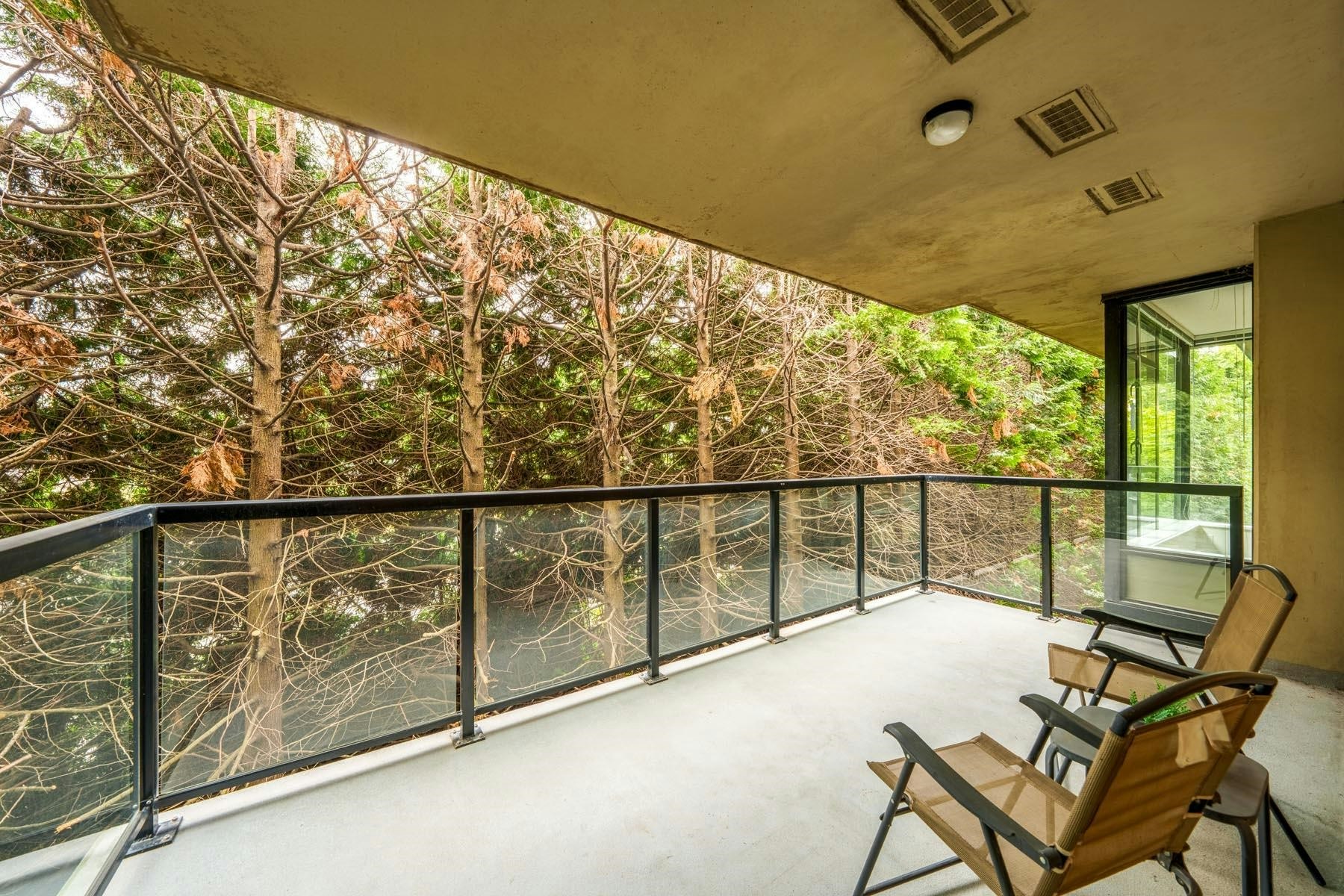 402-11 E Royal Avenue, New Westminster, BC, V3L 0A8 - 29