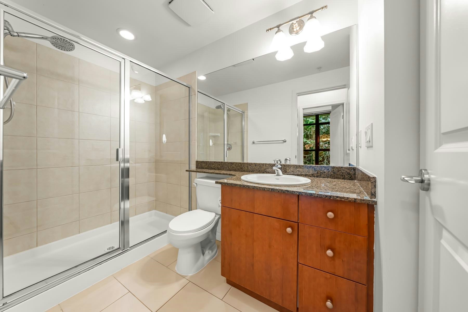 402-11 E Royal Avenue, New Westminster, BC, V3L 0A8 - 27