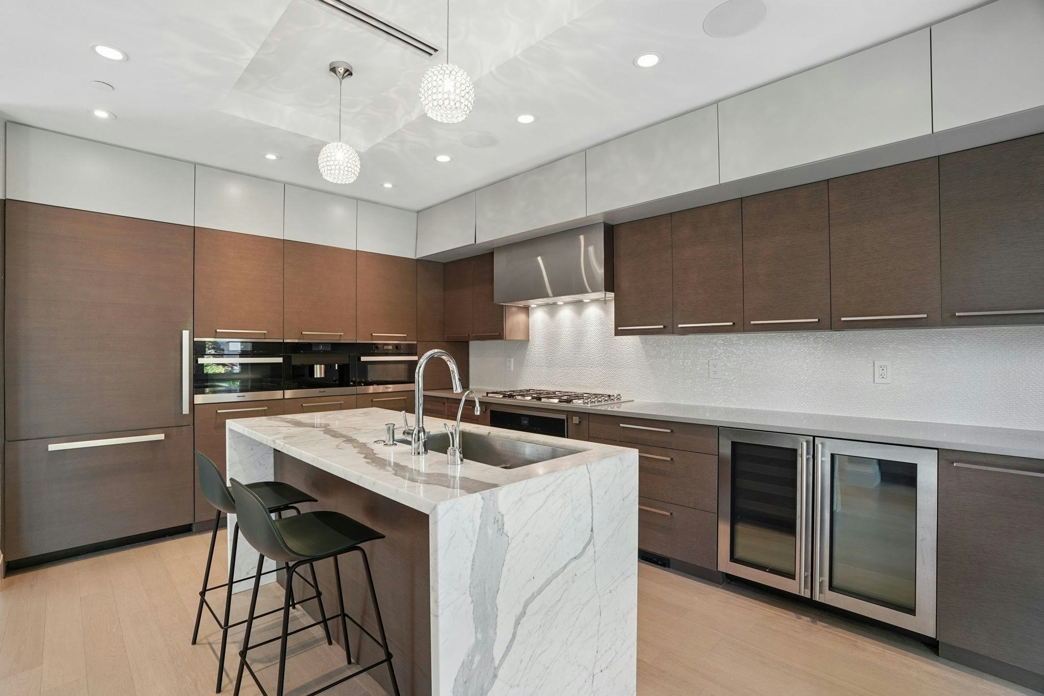 4481 W 15th Avenue, Vancouver, BC, V6R 3B1 - 11