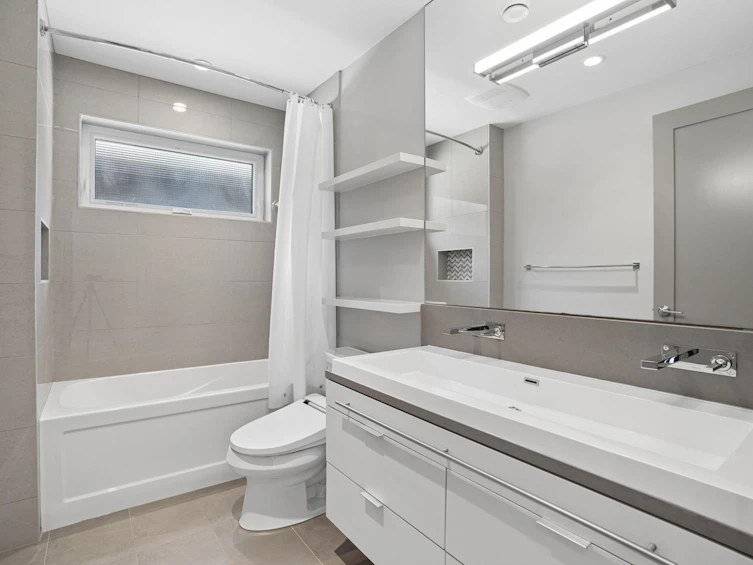 4481 W 15th Avenue, Vancouver, BC, V6R 3B1 - 27