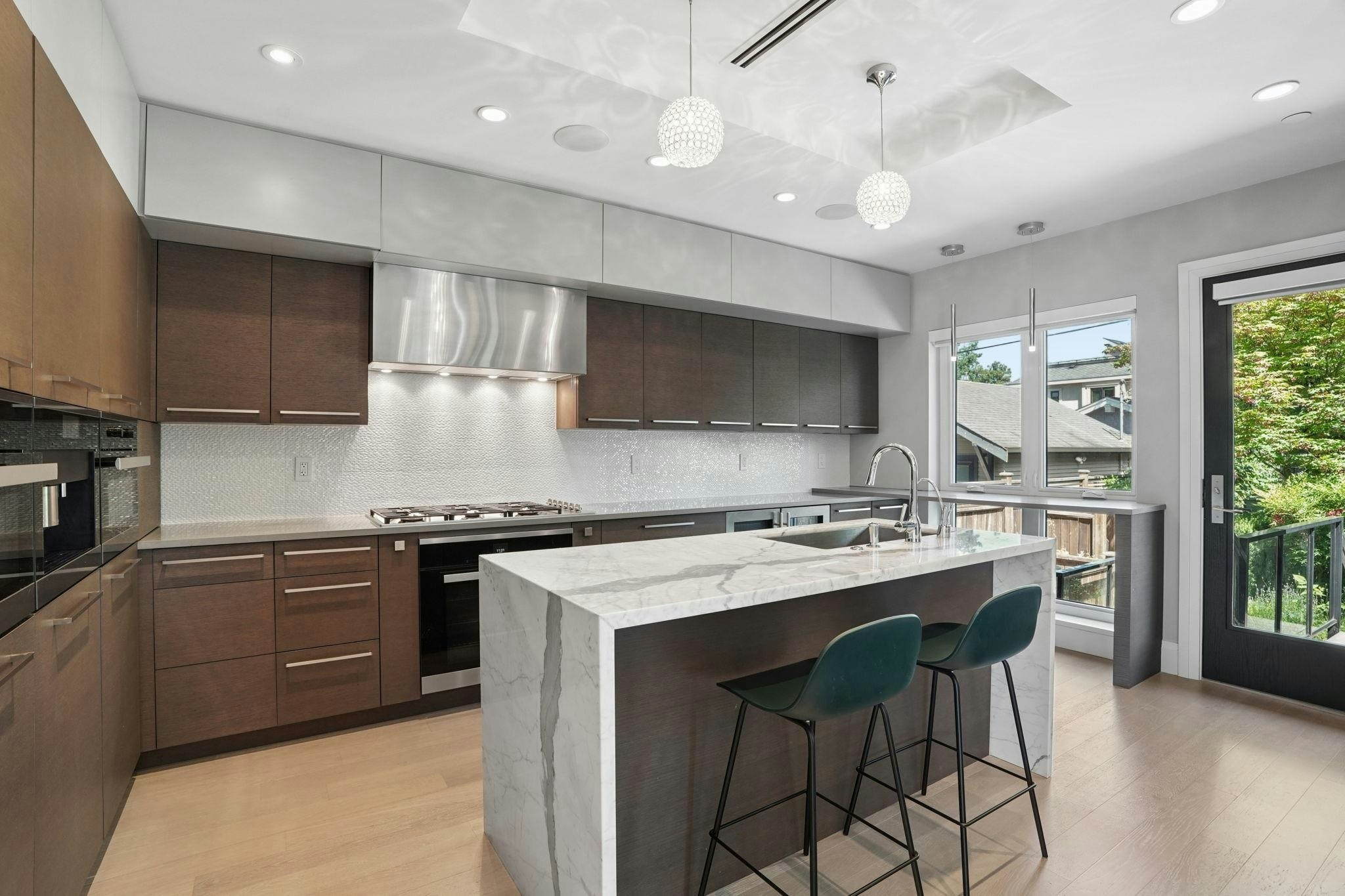 4481 W 15th Avenue, Vancouver, BC, V6R 3B1 - 12