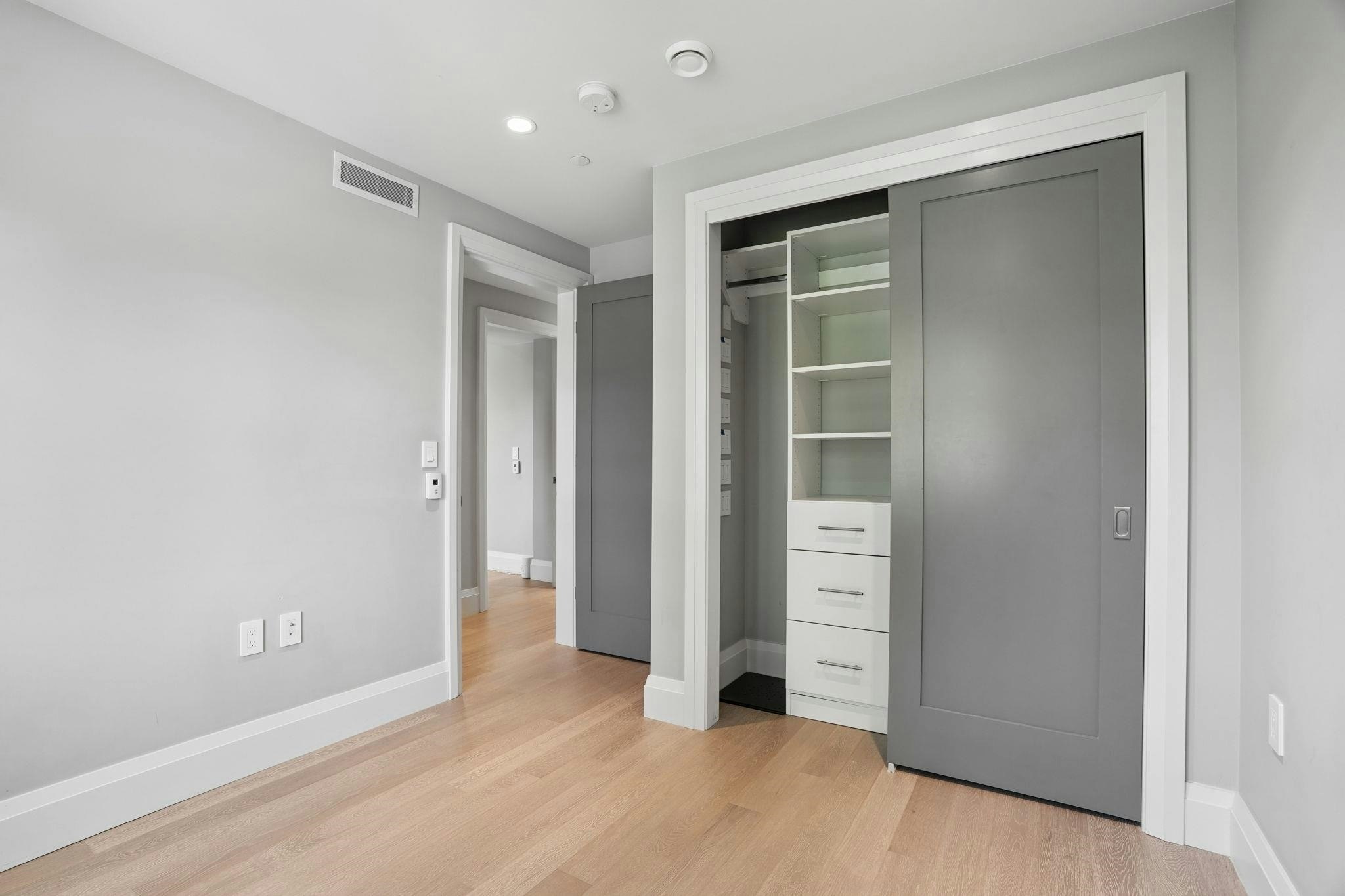 4481 W 15th Avenue, Vancouver, BC, V6R 3B1 - 26