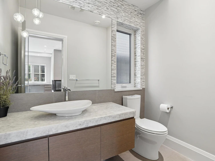 4481 W 15th Avenue, Vancouver, BC, V6R 3B1 - 15
