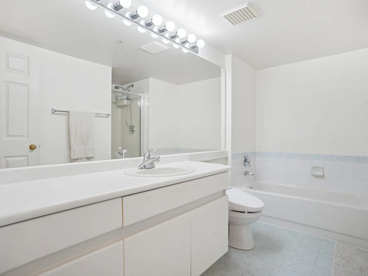 102-1199 Westwood Street, Coquitlam, BC, V3B 7P6 - 9