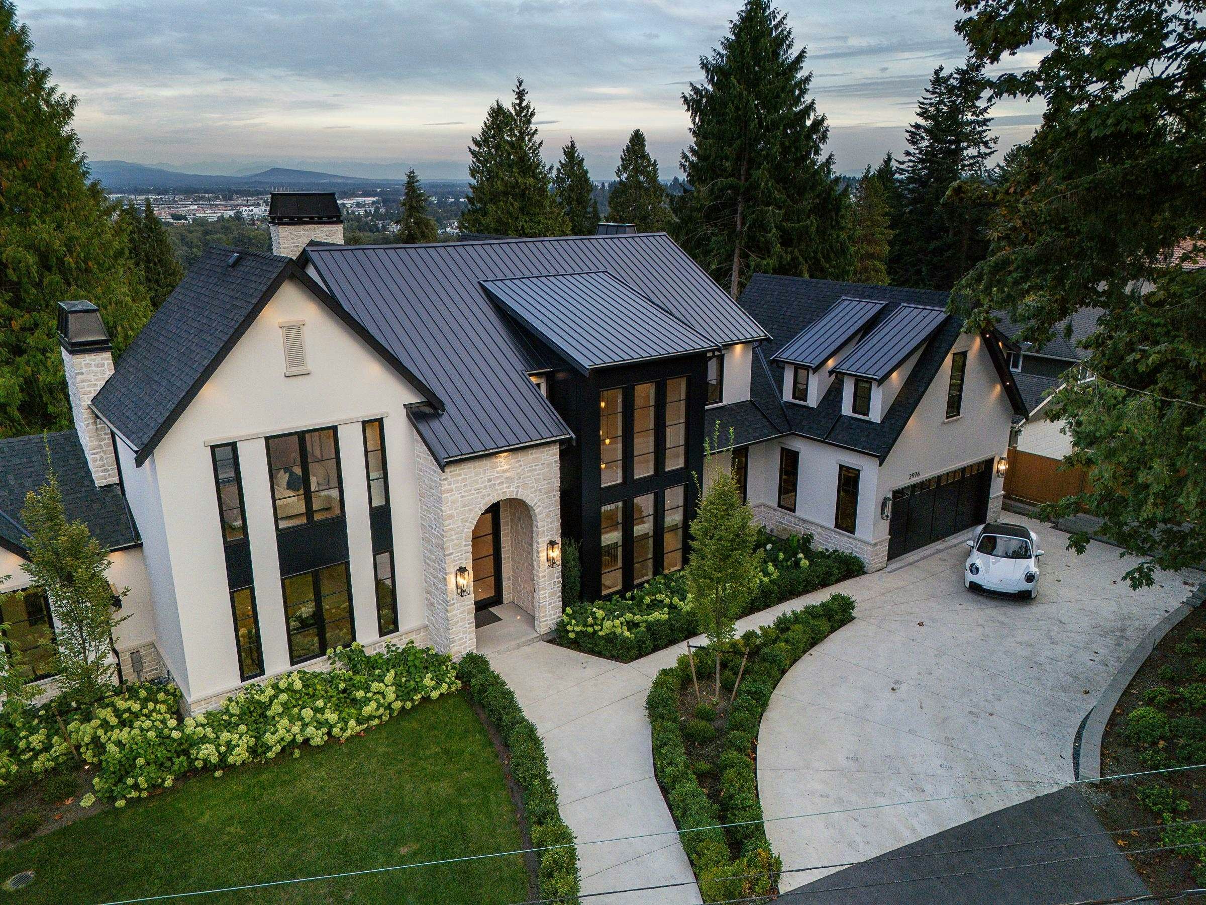 2976 Lazy A Street, Coquitlam, BC, V3C 3N7 - 38
