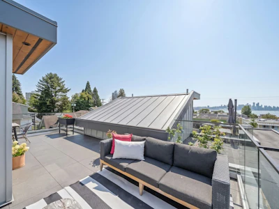 2-233 W 5th Street - 5