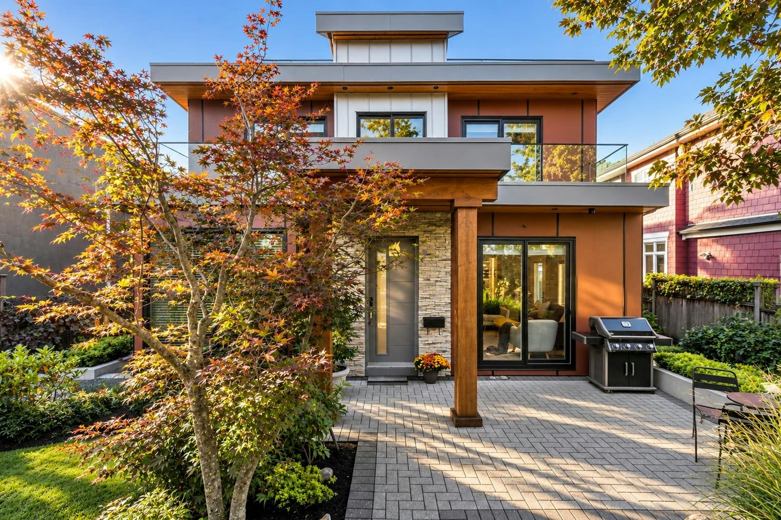 2-233 W 5th Street, North Vancouver, BC, V7M 1J9