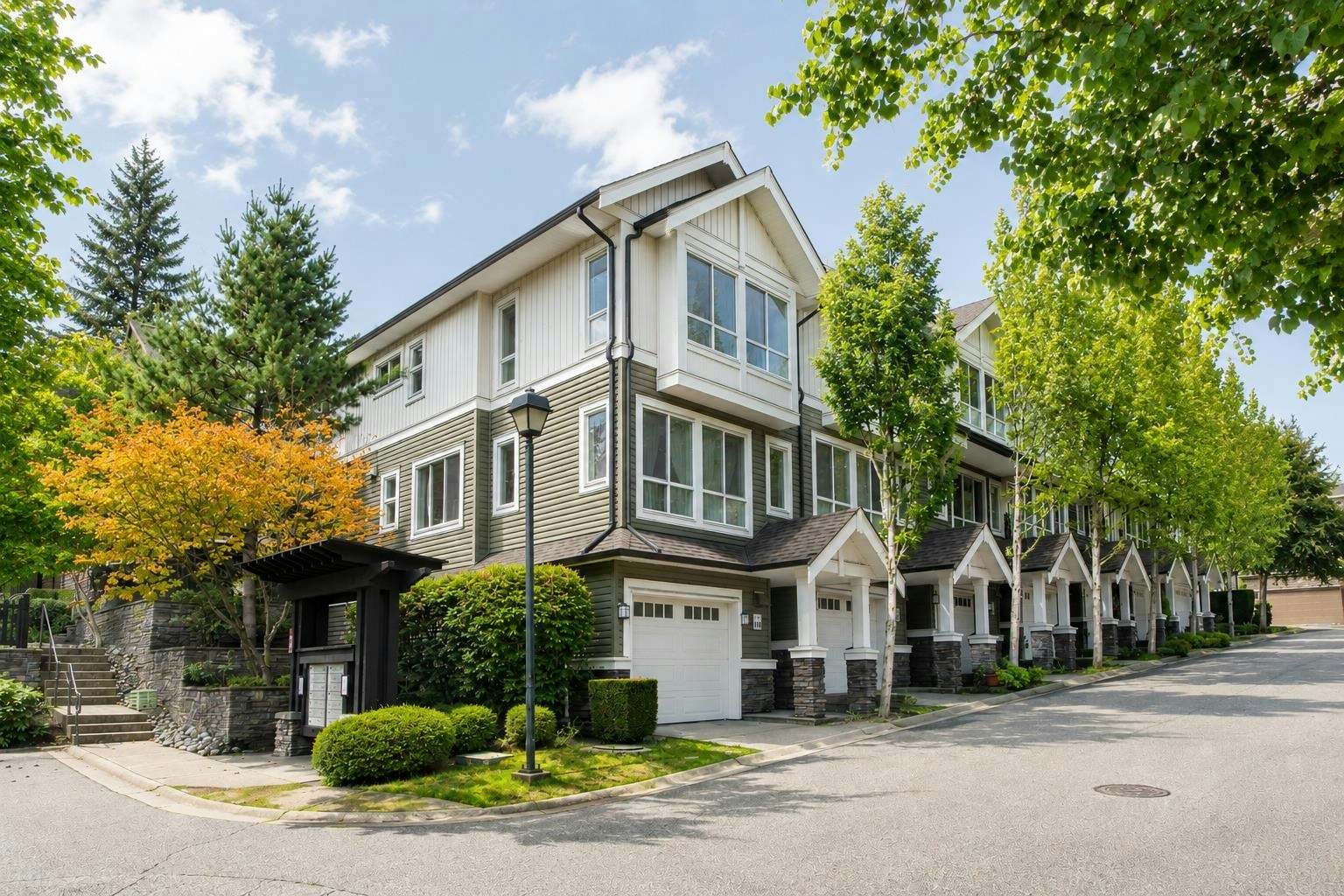 114-1460 Southview Street, Coquitlam, BC, V3E 0G6
