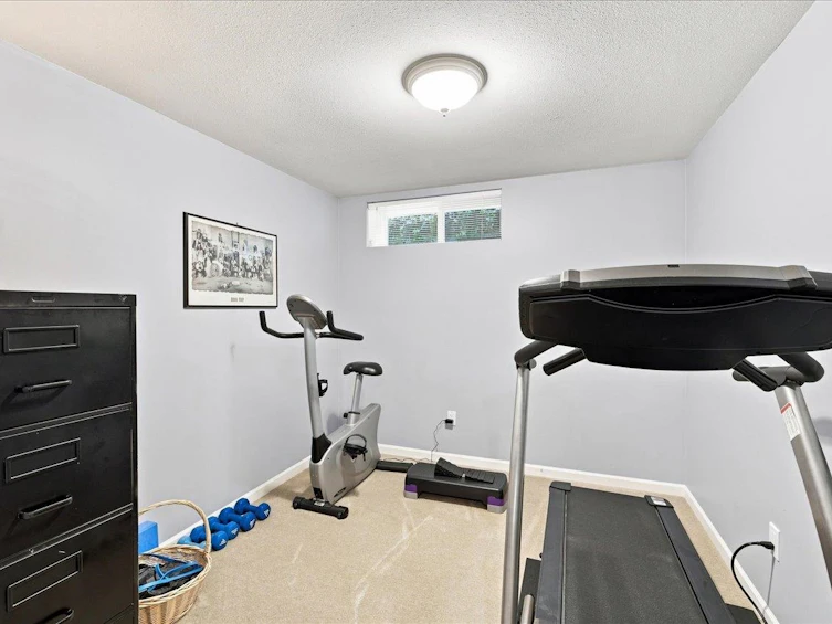 3493 Oxford Street, Vancouver, BC, V5K 1N8 - 37