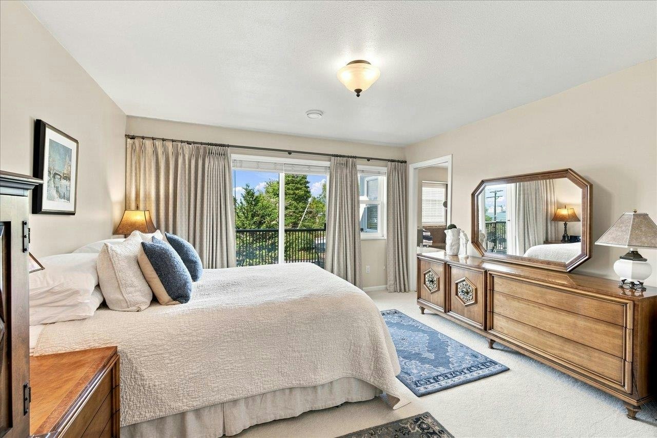 3493 Oxford Street, Vancouver, BC, V5K 1N8 - 23