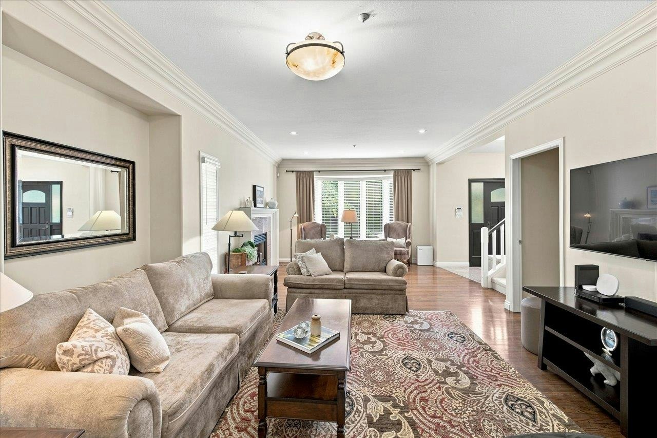 3493 Oxford Street, Vancouver, BC, V5K 1N8 - 7