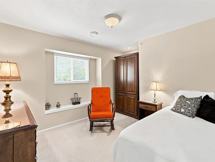 3493 Oxford Street, Vancouver, BC, V5K 1N8 - 31