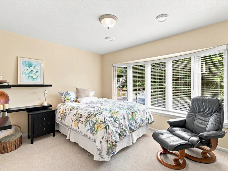 3493 Oxford Street, Vancouver, BC, V5K 1N8 - 32