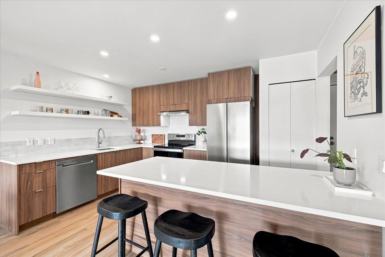 207-236 W 2nd Street - 3