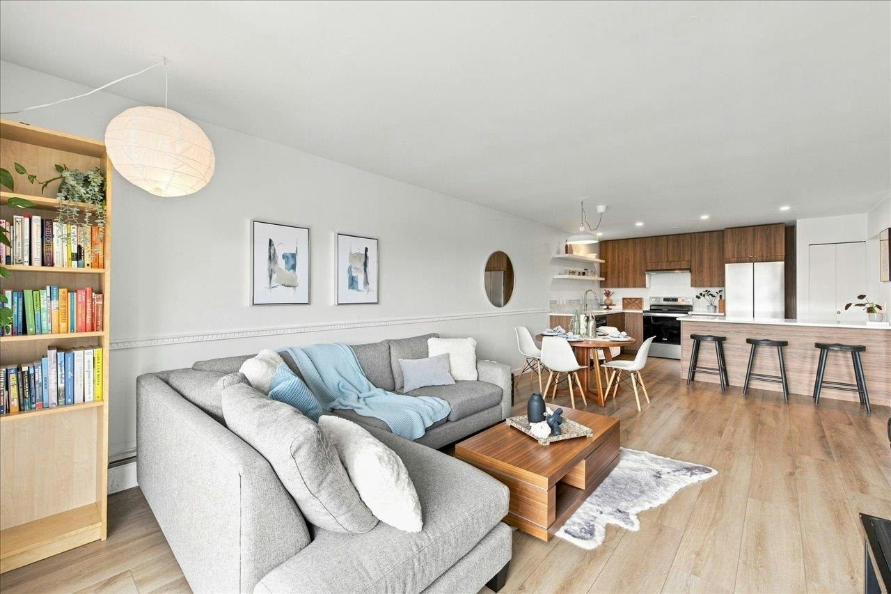 207-236 W 2nd Street, North Vancouver, BC, V7M 1C6 - 13