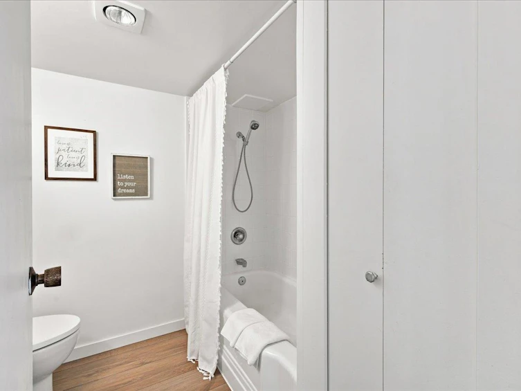 207-236 W 2nd Street, North Vancouver, BC, V7M 1C6 - 19