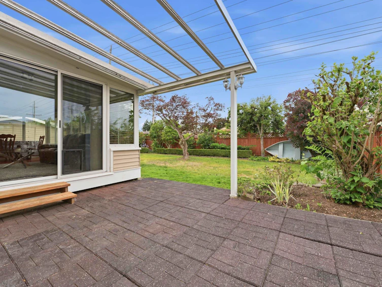 15429 95 Avenue, Surrey, BC, V3R 9E4 - 30
