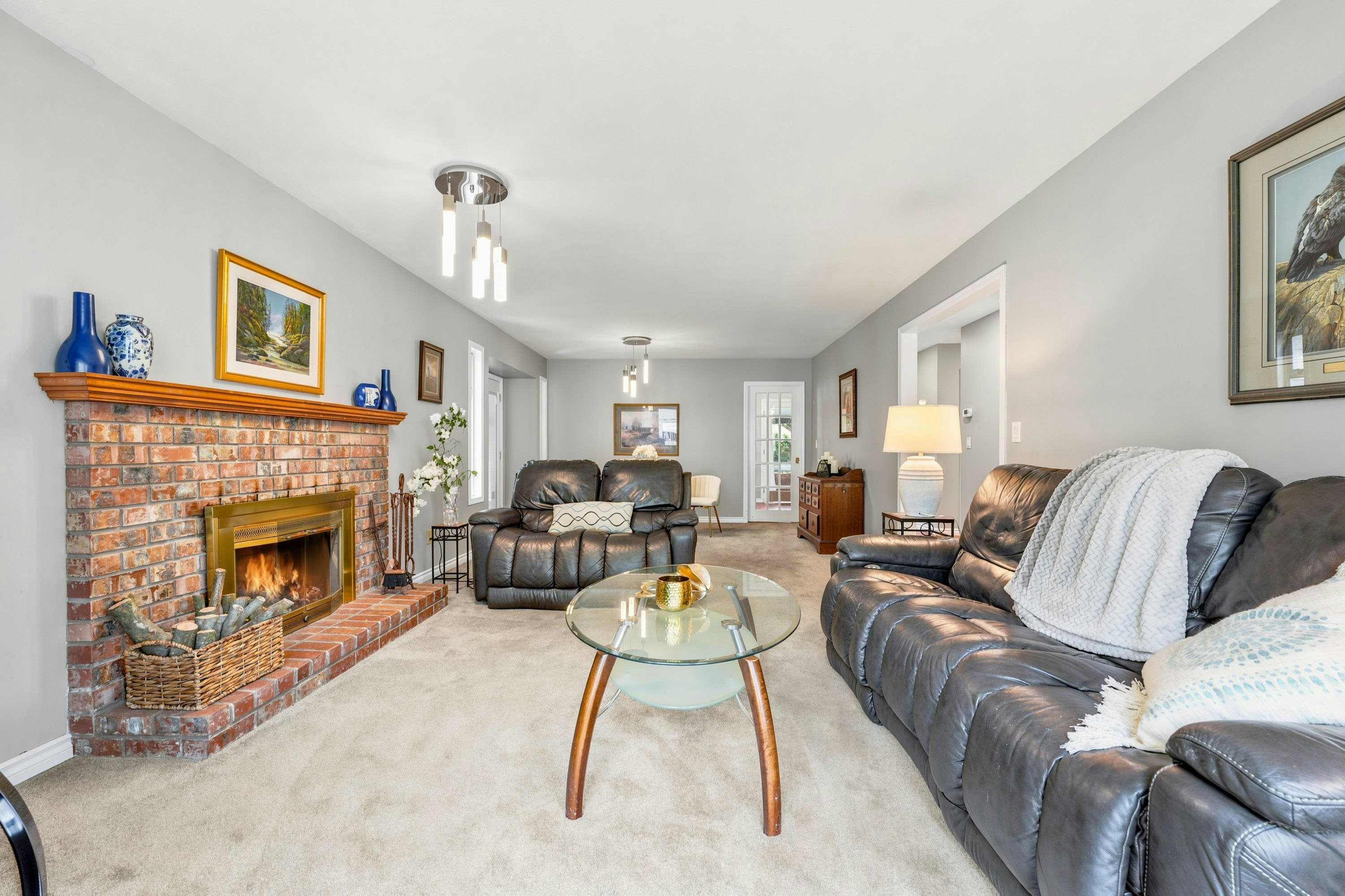 15429 95 Avenue - 4