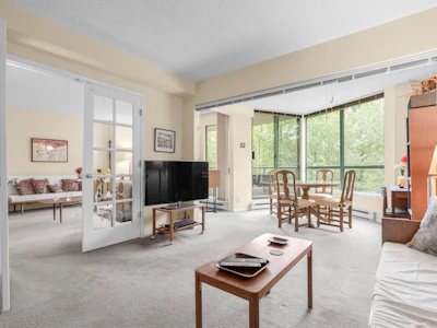 505-8811 Lansdowne Road - 3
