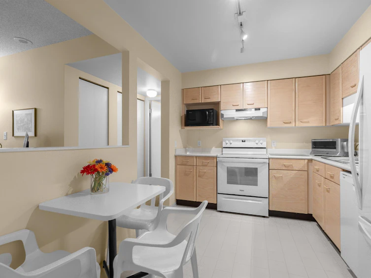 505-8811 Lansdowne Road, Richmond, BC, V6X 3T4 - 10