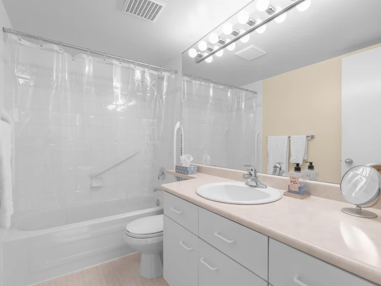 505-8811 Lansdowne Road, Richmond, BC, V6X 3T4 - 17