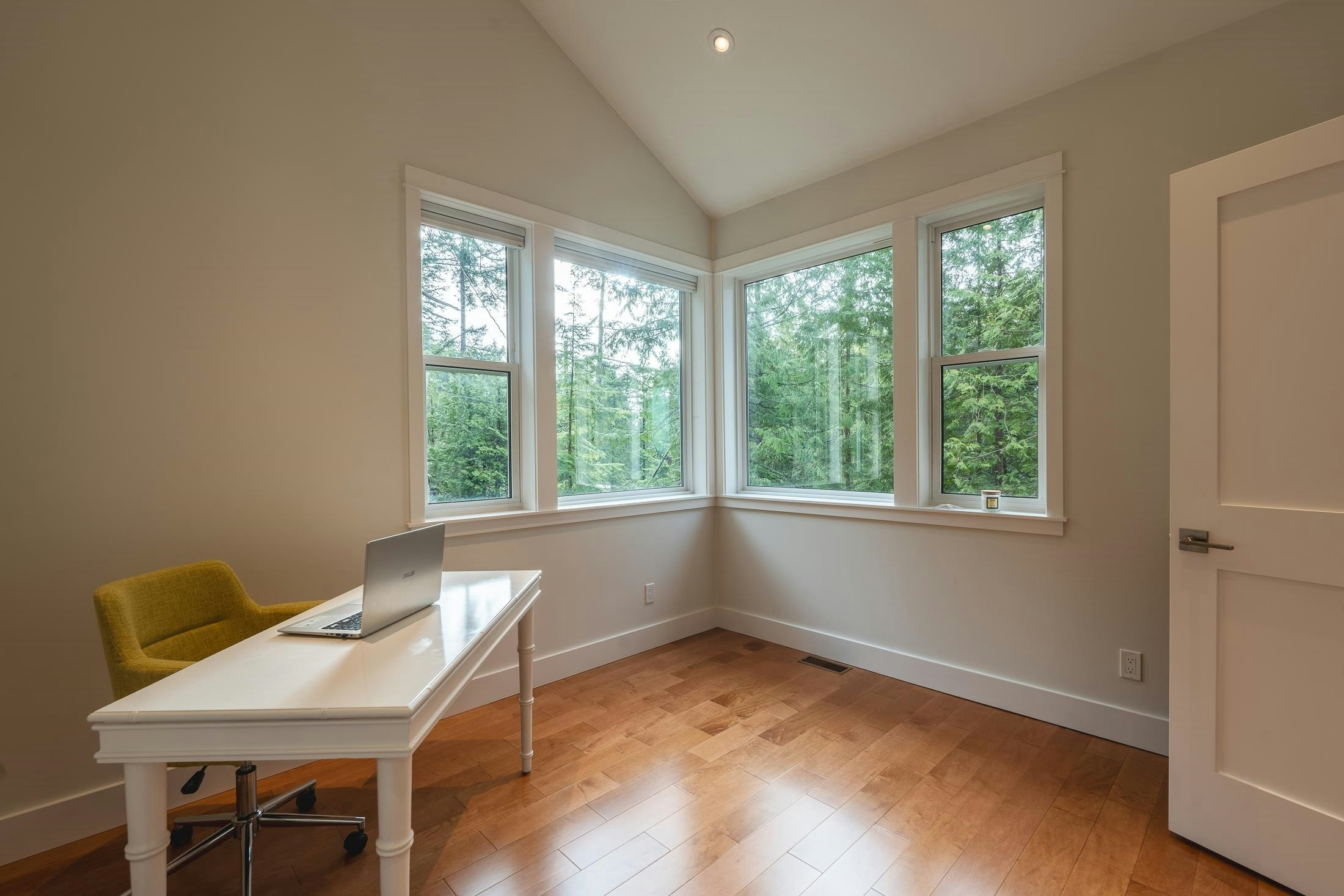 153 Swallow Road, Gibsons, BC, V0N 1V3 - 17