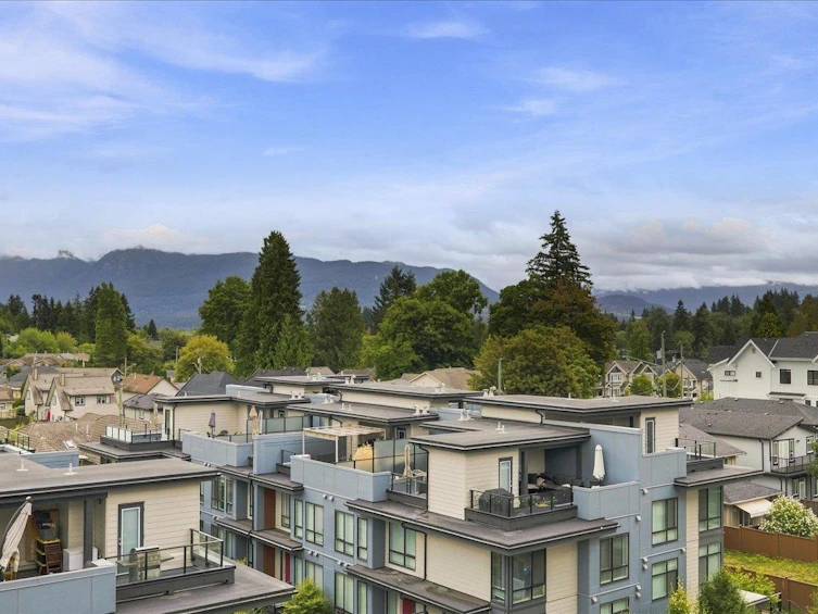 601-707 Como Lake Avenue, Coquitlam, BC, V3J 0J5 - 16