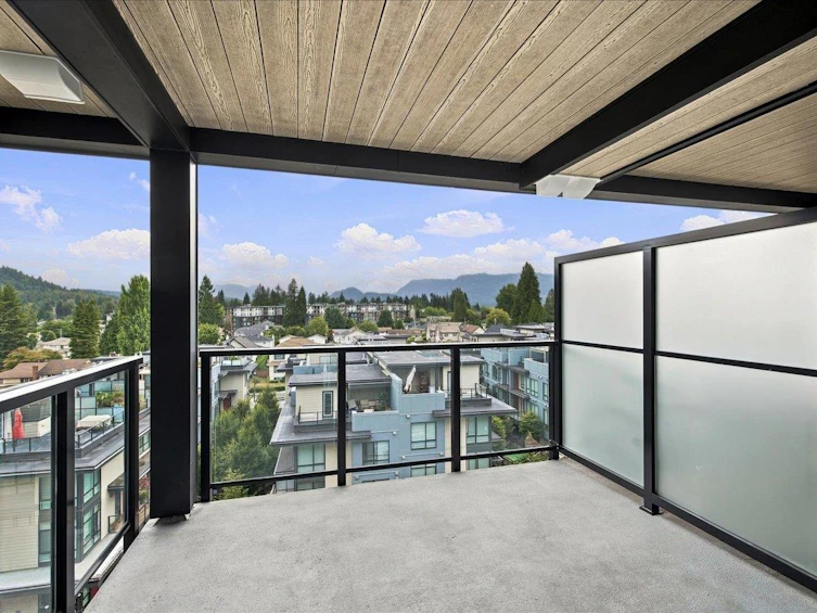 601-707 Como Lake Avenue, Coquitlam, BC, V3J 0J5 - 13