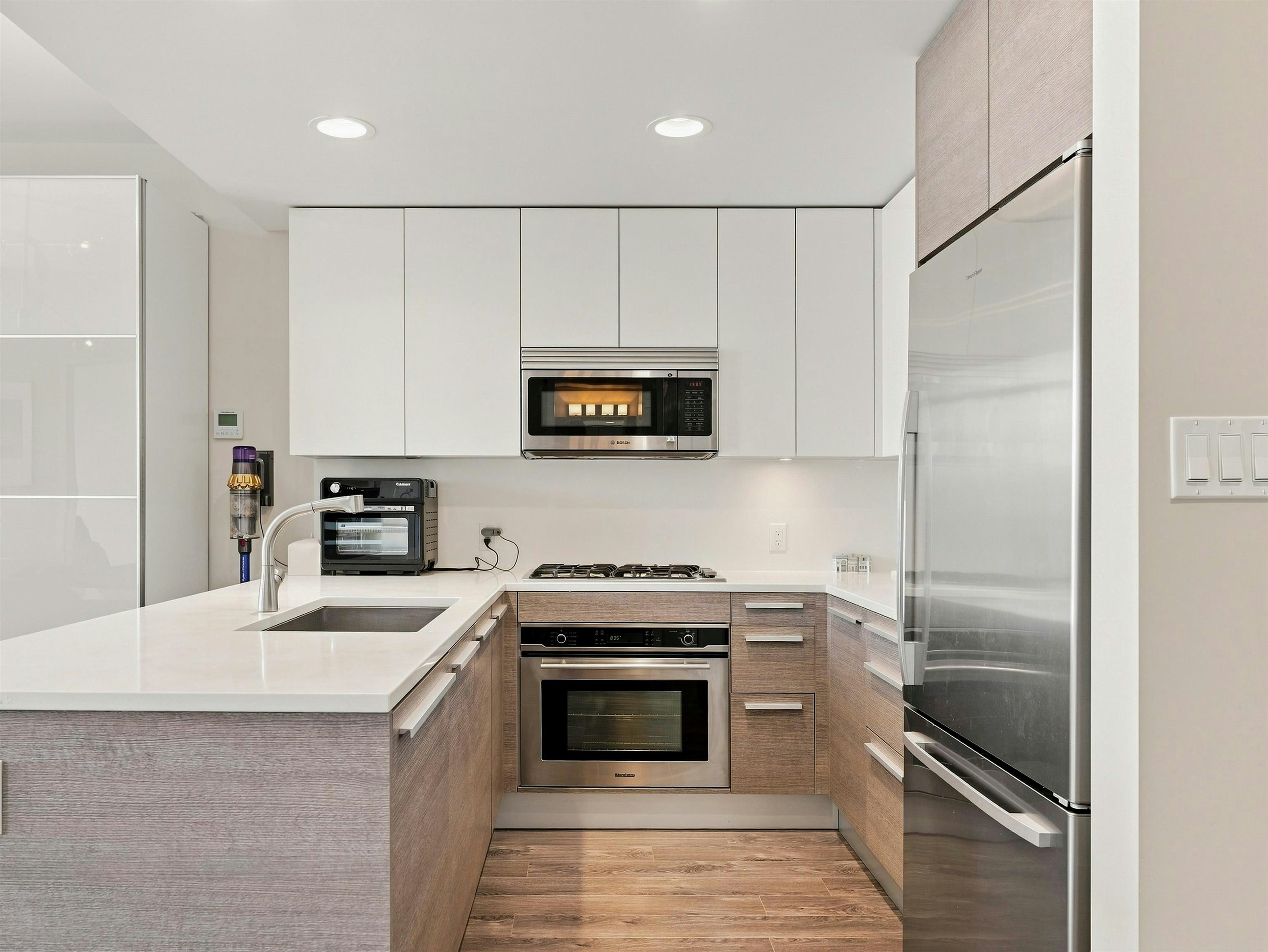 3405-2008 Rosser Avenue, Burnaby, BC, V5C 0H8 - 3