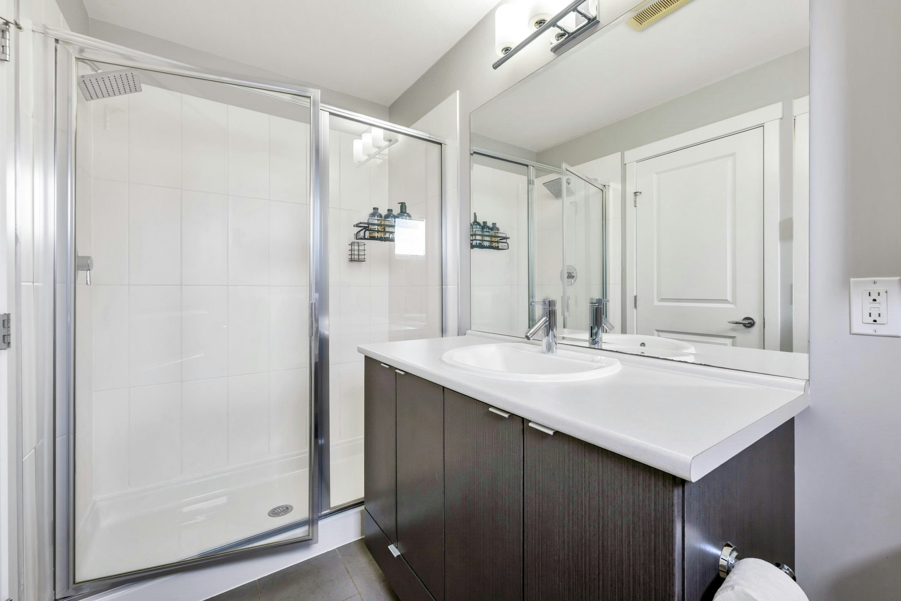 121-19505 68a Avenue, Surrey, BC, V4N 6K3 - 19