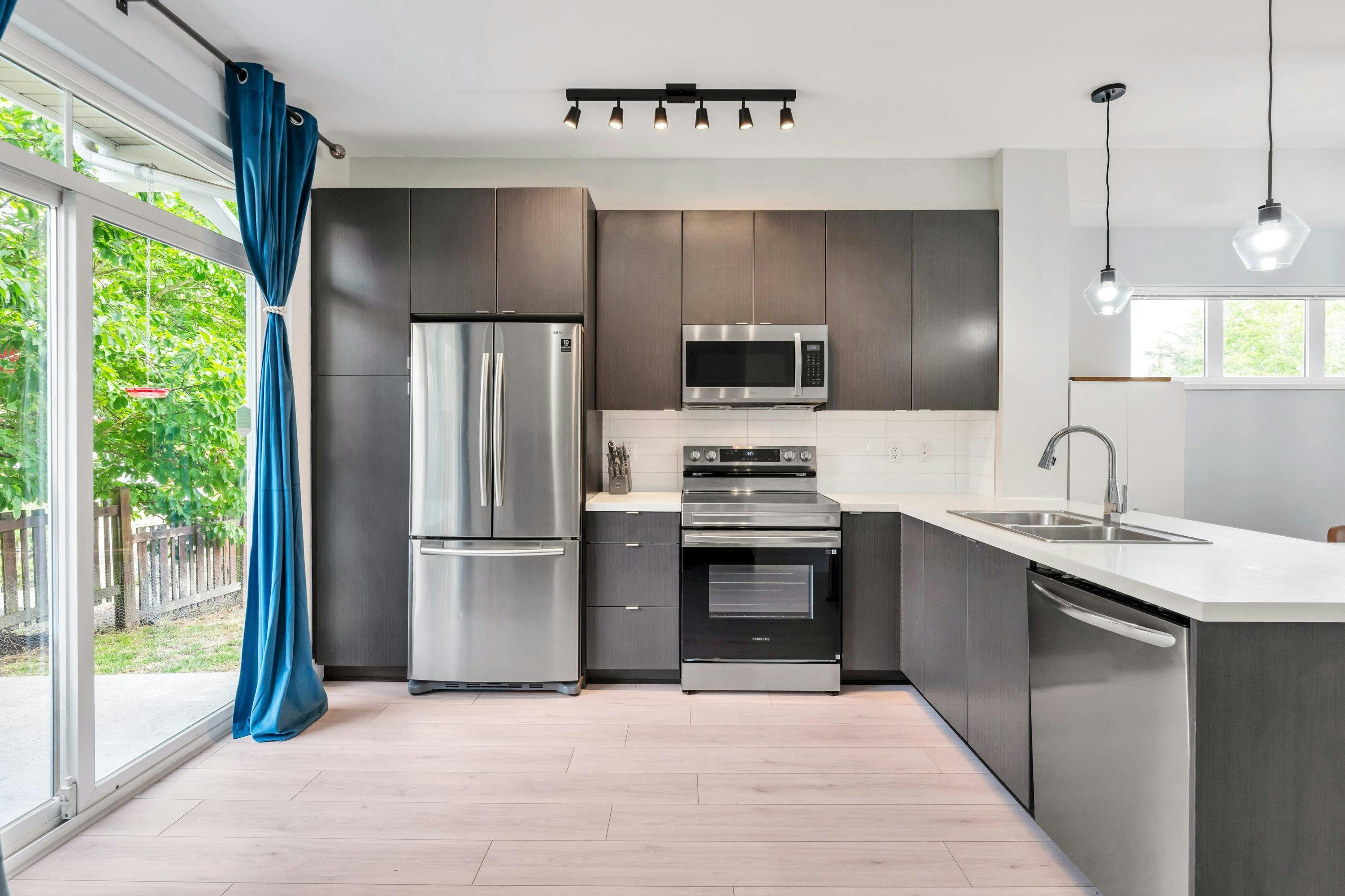 121-19505 68a Avenue, Surrey, BC, V4N 6K3 - 12