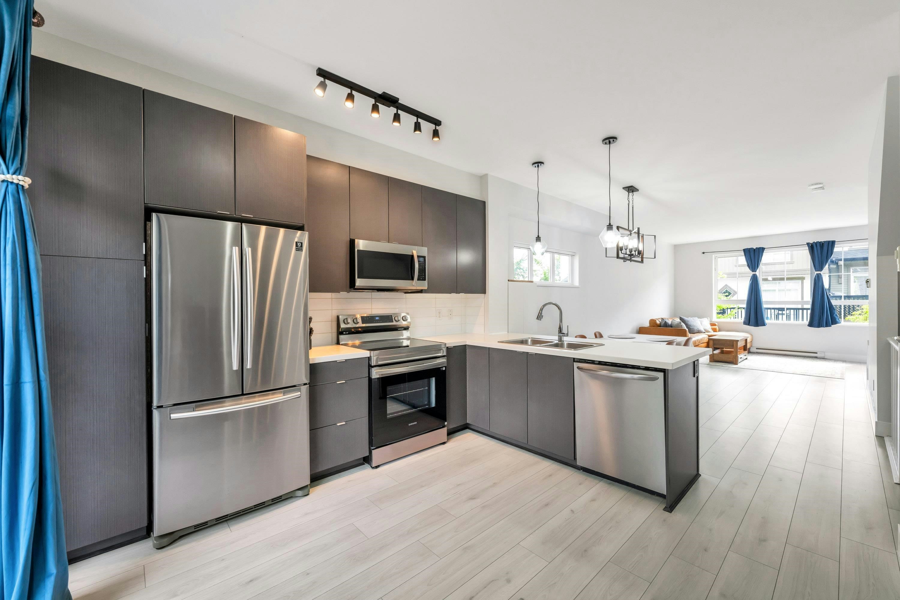 121-19505 68a Avenue, Surrey, BC, V4N 6K3 - 11