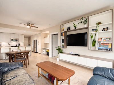211-550 Seaborne Place - 3