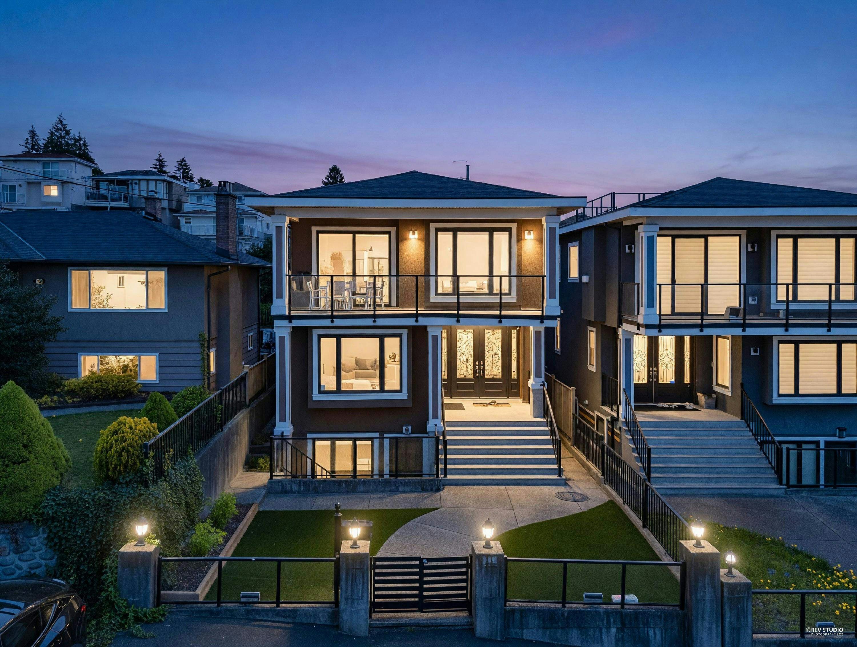 118 N Glynde Avenue, Burnaby, BC, V5B 1G7