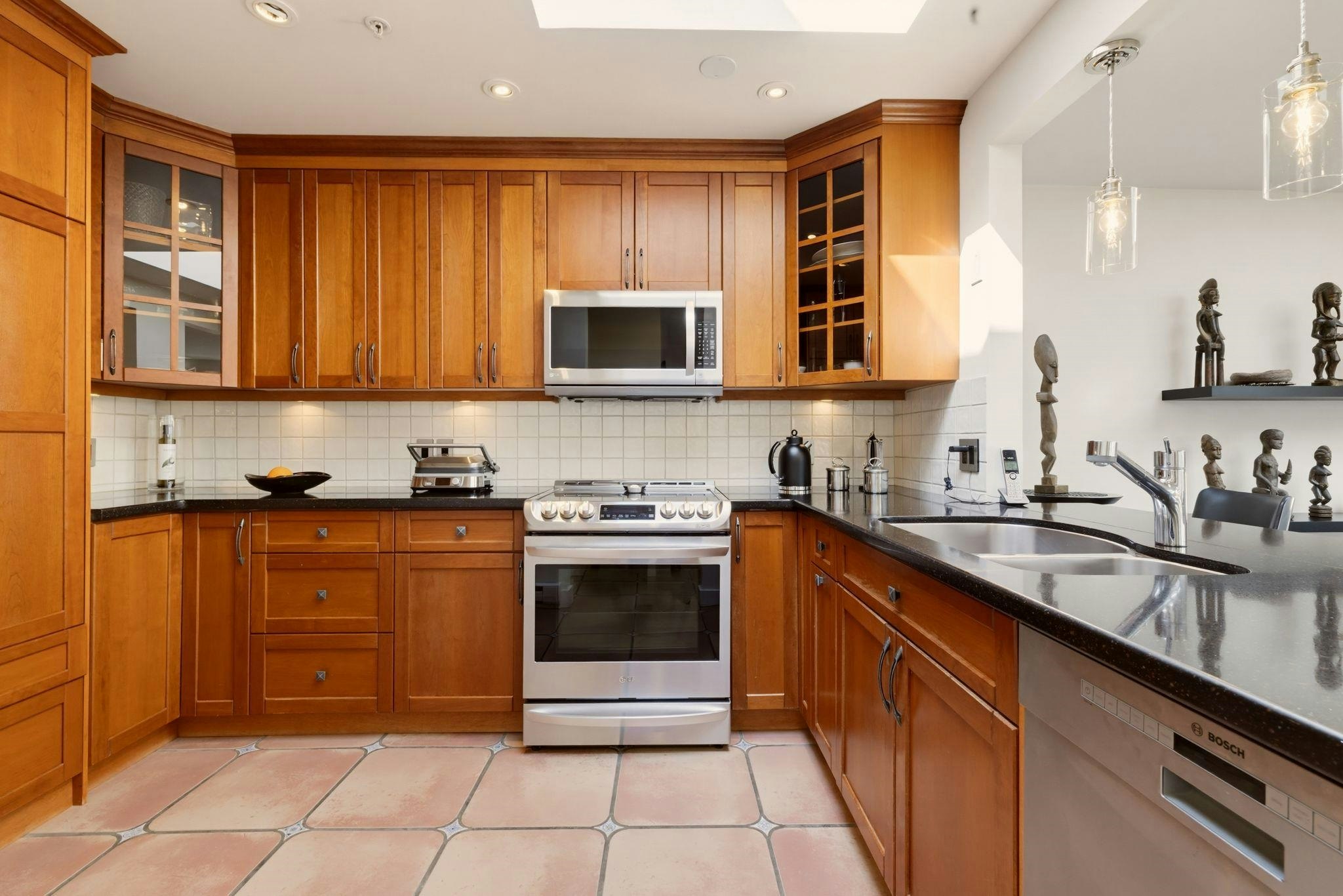 P1-1038 W 7th Avenue, Vancouver, BC, V6H 1B3 - 15