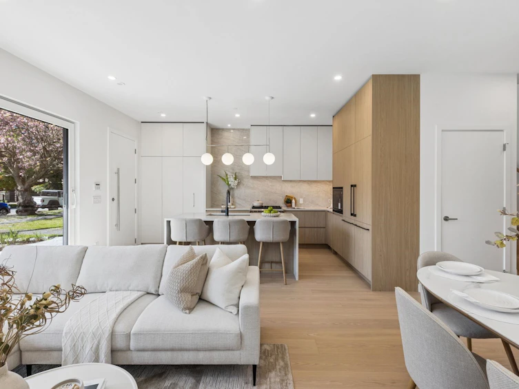 1-6040 Larch Street, Vancouver, BC, V6M 4E4 - 2