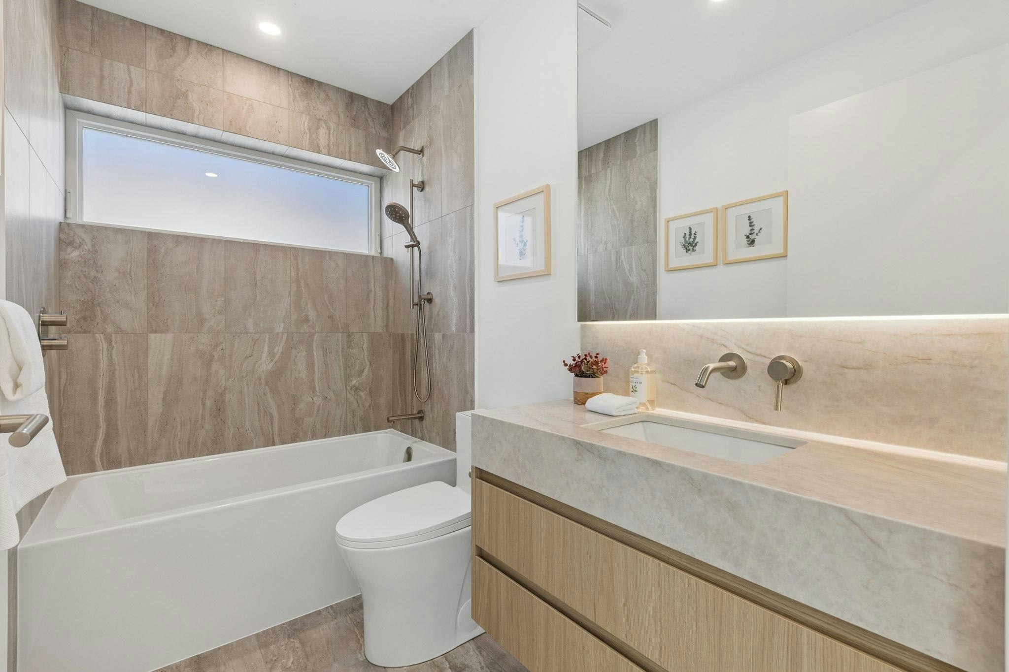 1-6040 Larch Street, Vancouver, BC, V6M 4E4 - 20