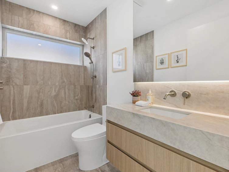 1-6040 Larch Street, Vancouver, BC, V6M 4E4 - 20