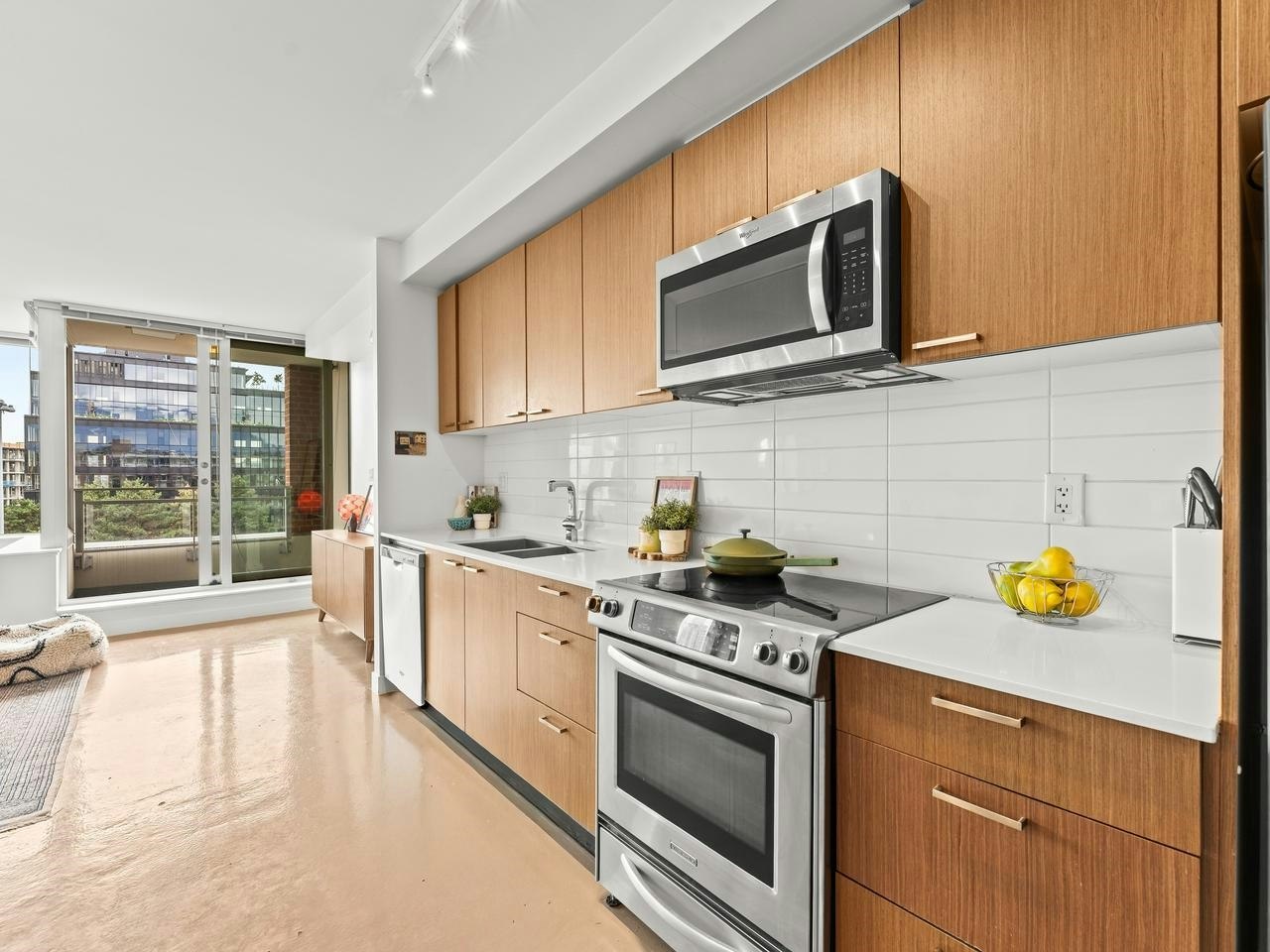 715-221 Union Street, Vancouver, BC, V6A 0B4 - 14