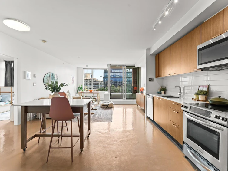 715-221 Union Street, Vancouver, BC, V6A 0B4 - 9