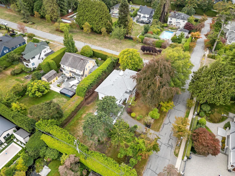 1806 Western Parkway, Vancouver, BC, V6T 1V4 - 25
