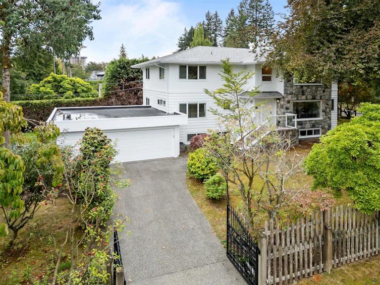 1806 Western Parkway, Vancouver, BC, V6T 1V4