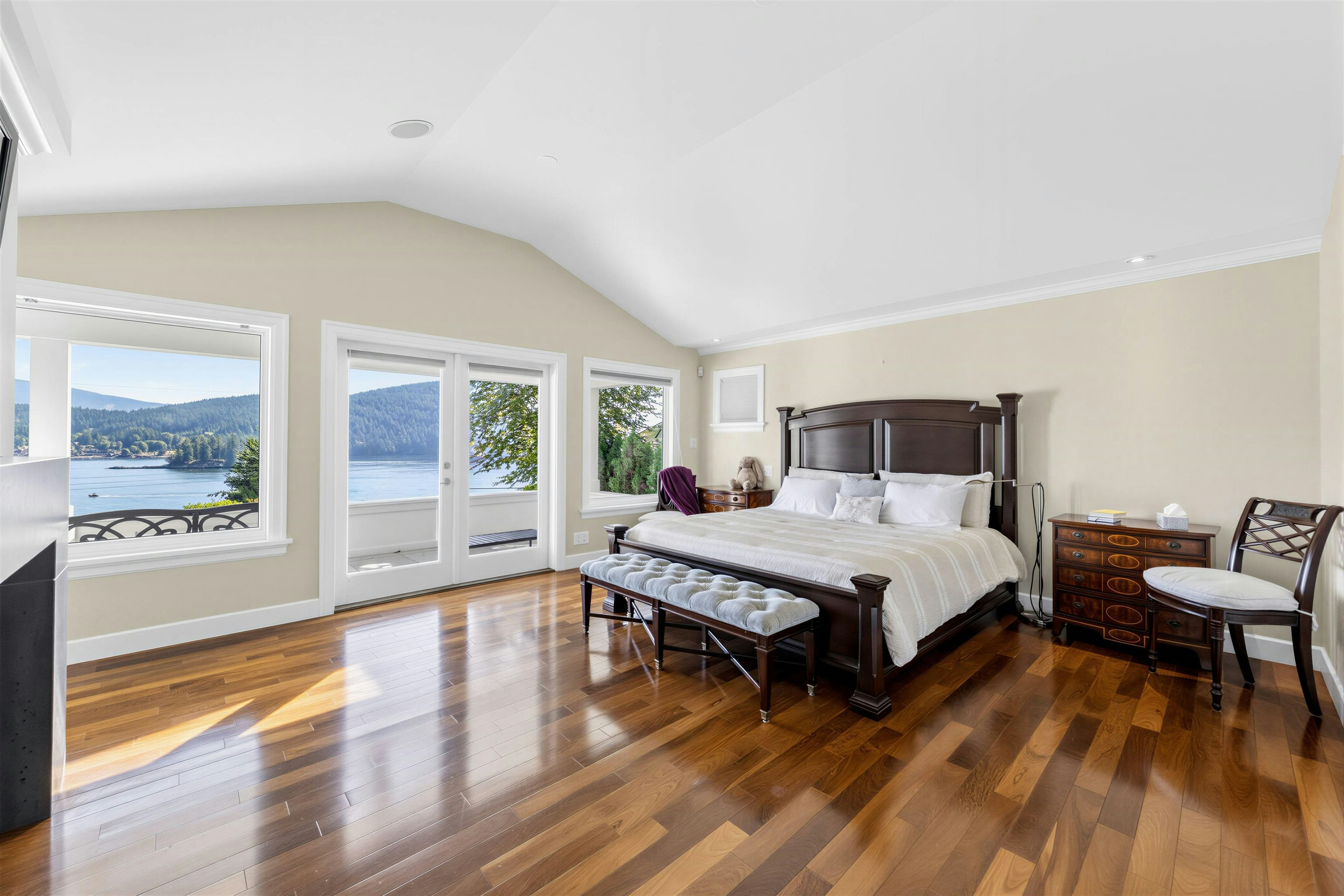791 Beachview Drive, North Vancouver, BC, V7G 1P8 - 16