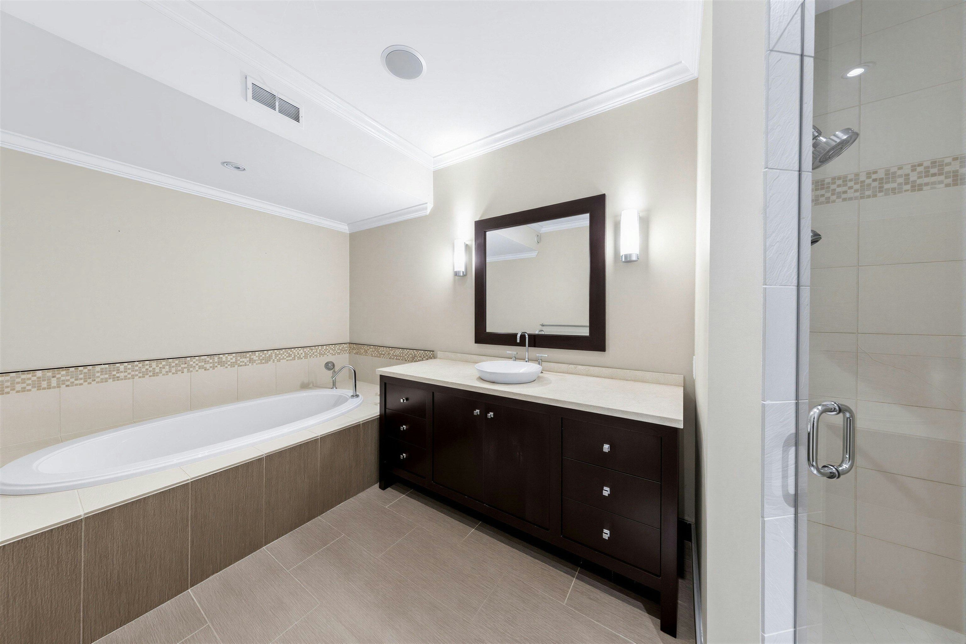791 Beachview Drive, North Vancouver, BC, V7G 1P8 - 37