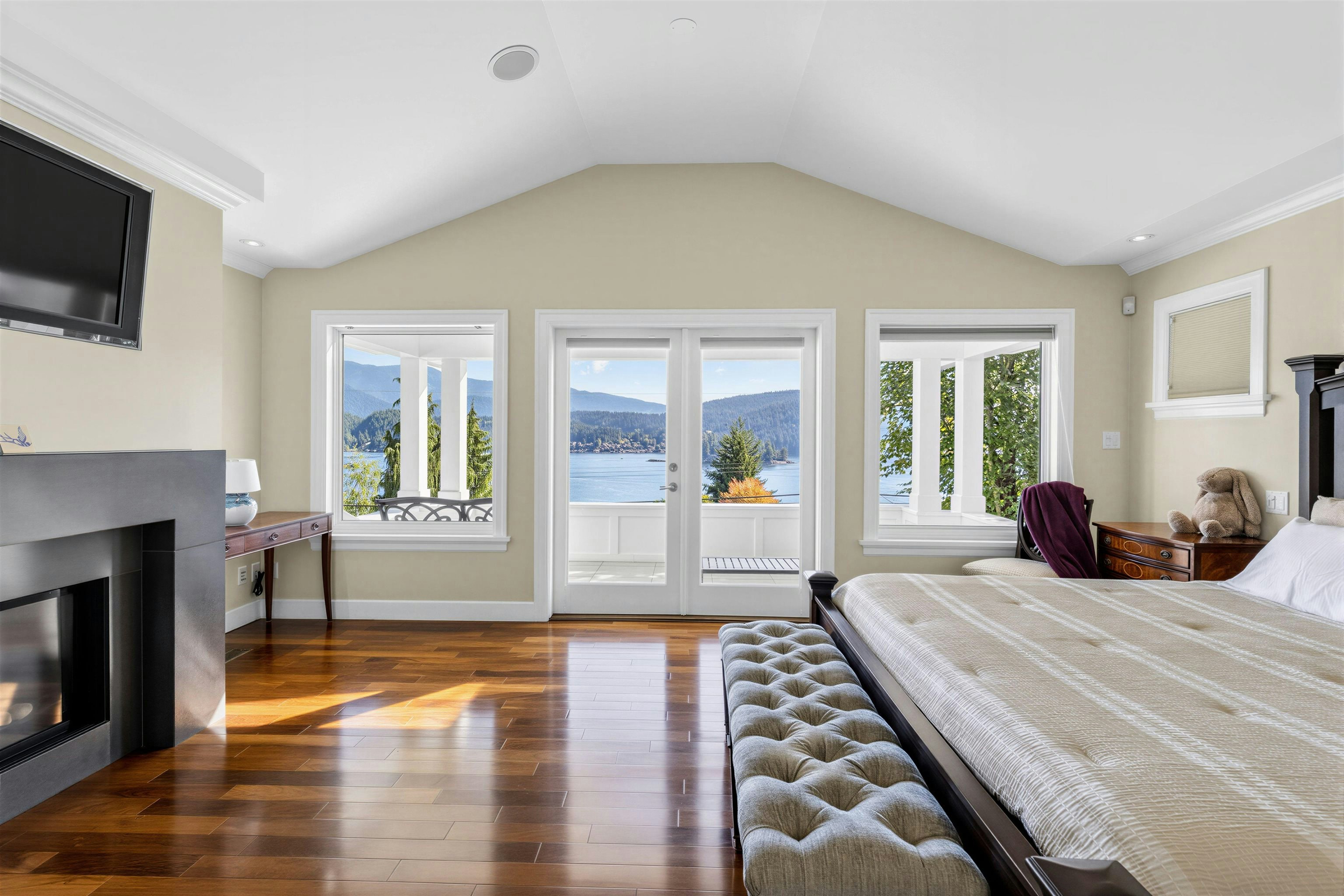 791 Beachview Drive, North Vancouver, BC, V7G 1P8 - 17