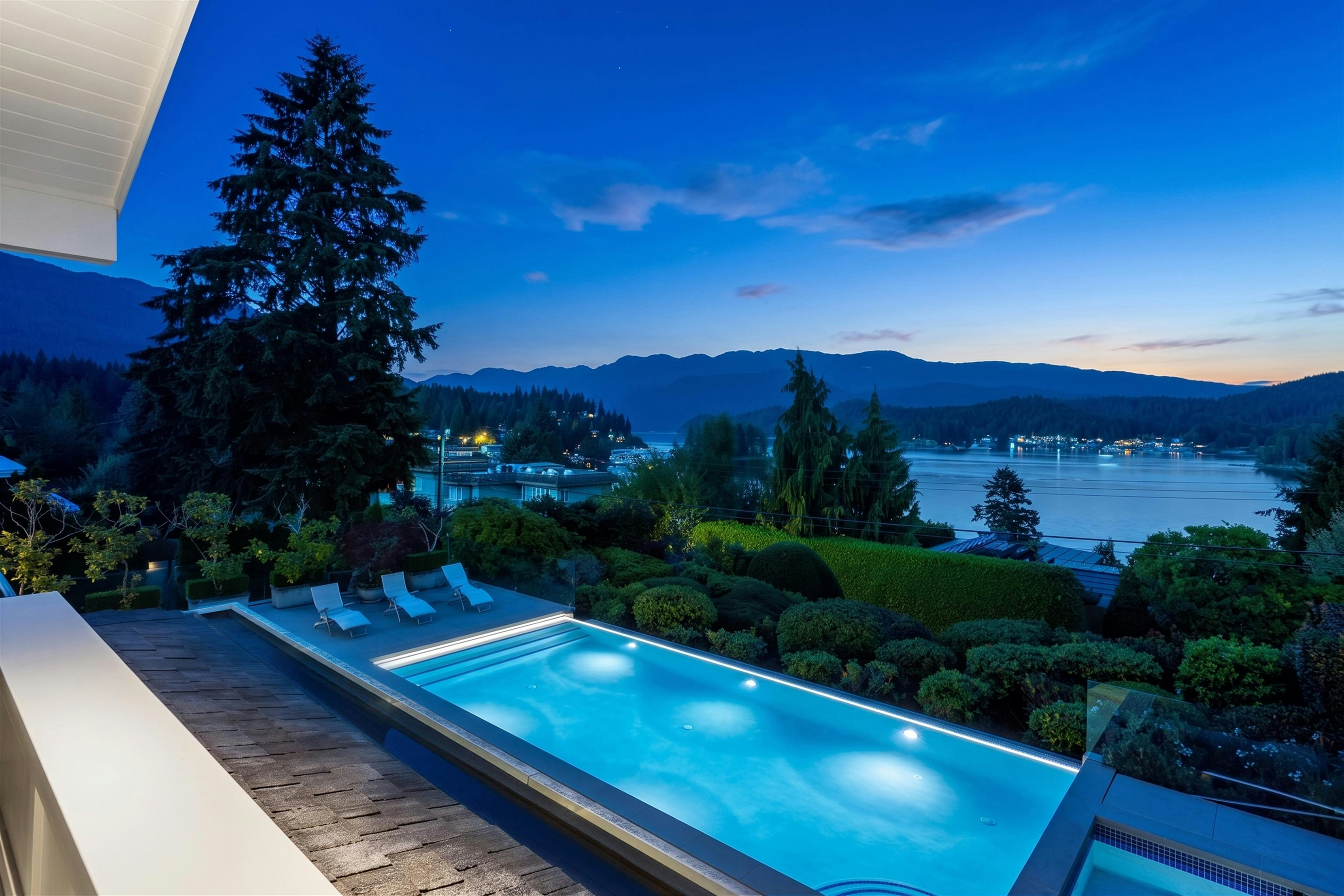791 Beachview Drive, North Vancouver, BC, V7G 1P8 - 8